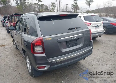 2015 Jeep Compass Sport z USA, uszkodzony, nr VIN 1C4NJCBA8FD170571